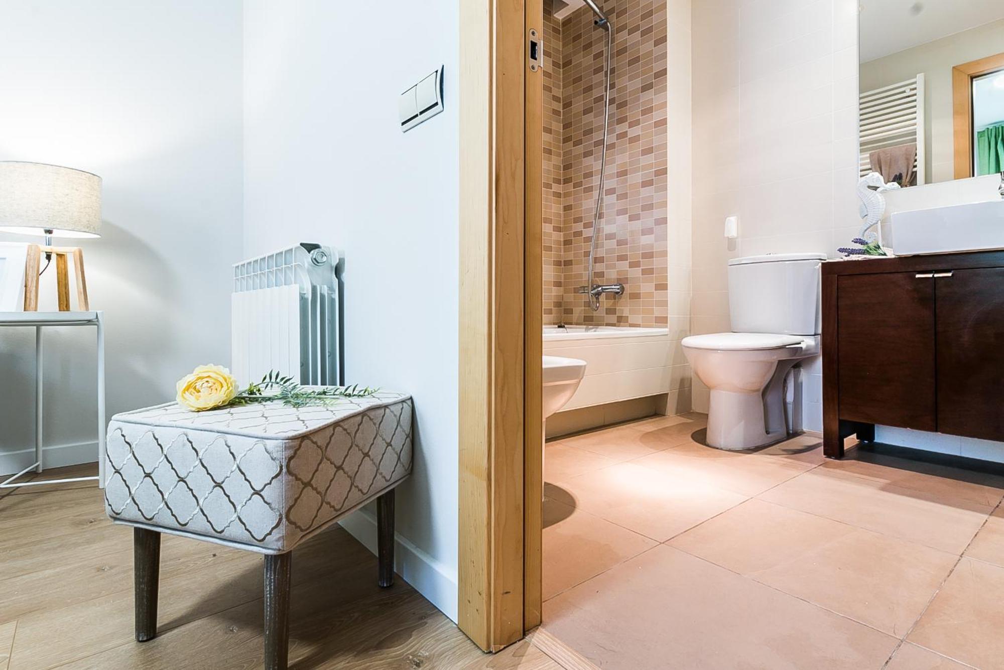 Top Family Apartment By Lofties Terrassa Dış mekan fotoğraf