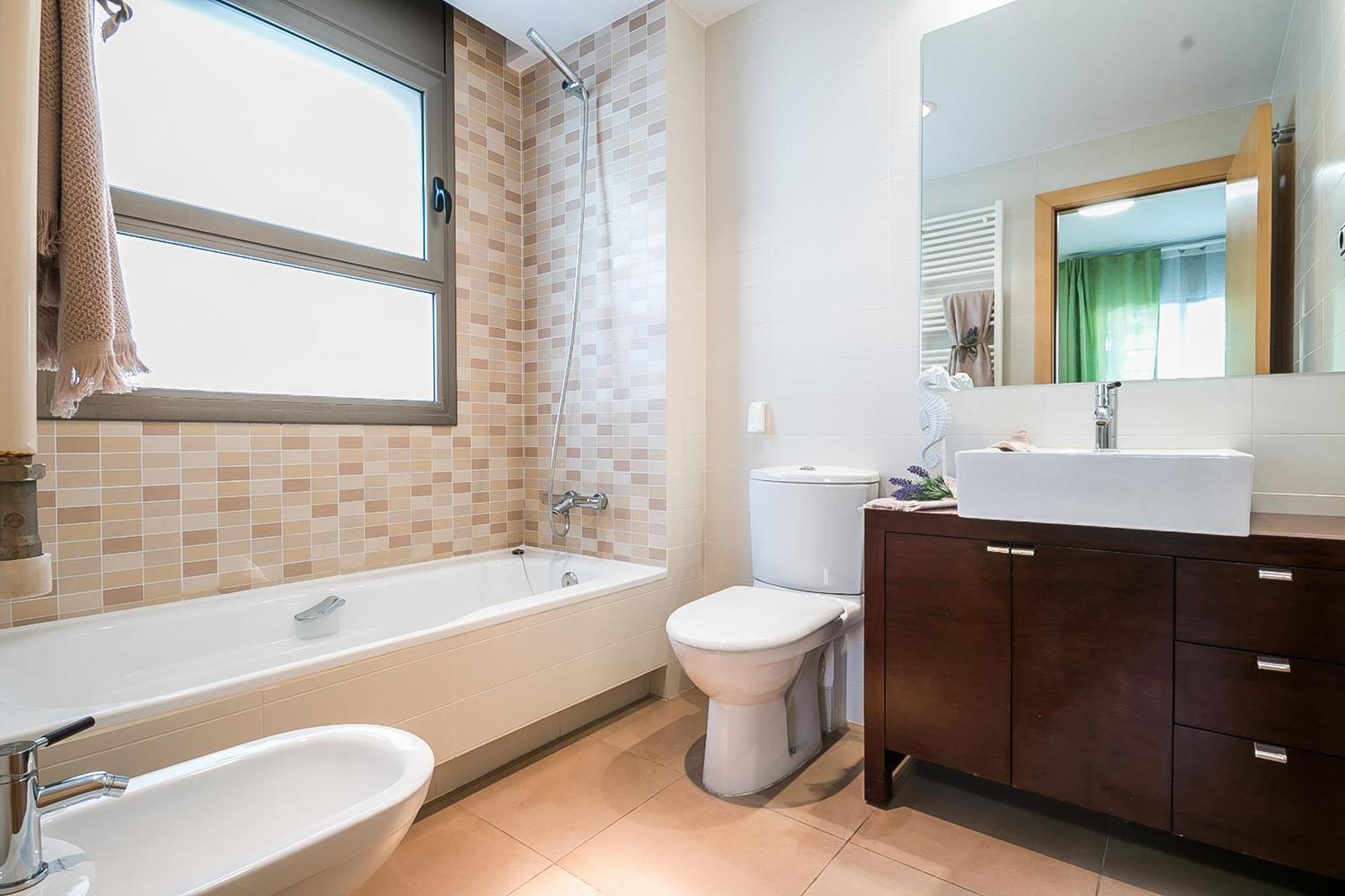 Top Family Apartment By Lofties Terrassa Dış mekan fotoğraf